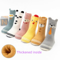 3D-Karikatur-Schlauchsocken-Babysocken mit hohen Kniestrümpfen des Tierbabys